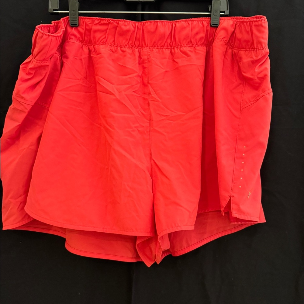 Old Navy Bright Red Women's Athletic Shorts